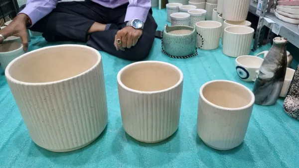 "Vertical Ribbed" Stoneware Planter