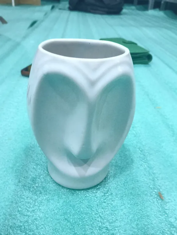 "Zenith" Abstract Minimalist Vase hover