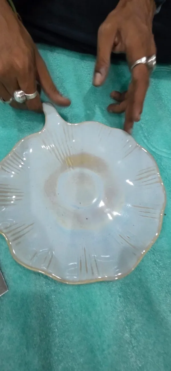 "Aurelia" Handled Ceramic Sunburst Plate
